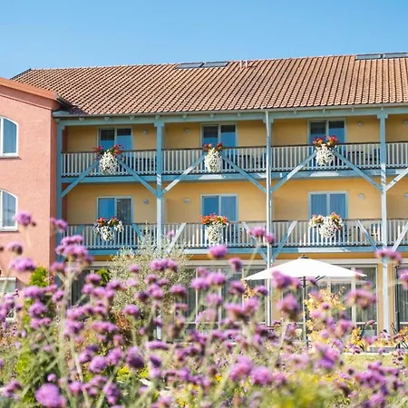 Hotel Jufa Vulkanland 3*