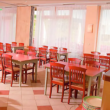 Отель Jufa Vulkanland