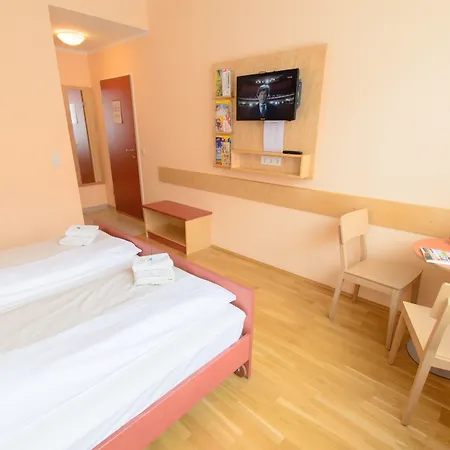 Jufa Vulkanland 3* Gnas