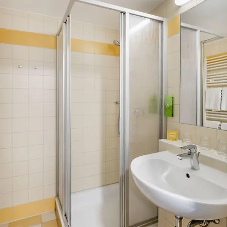 Отель Jufa Vulkanland