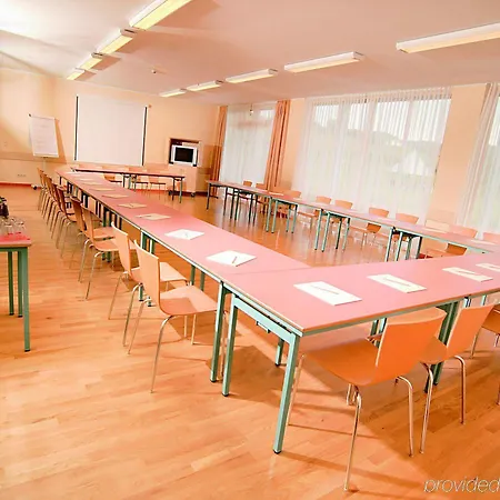 Hotel Jufa Vulkanland 3*