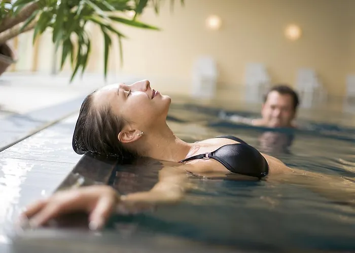 Hotel Jufa Vulkanland 3*